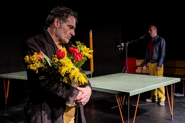 FRA - THEATRE - REPLIQUES
