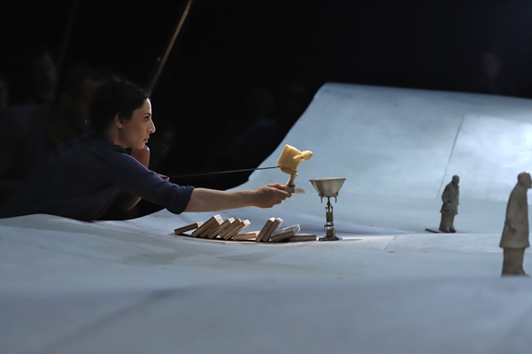 SITE Le petit théâtre du bout du monde op 2 - Juliana Dubovska 2